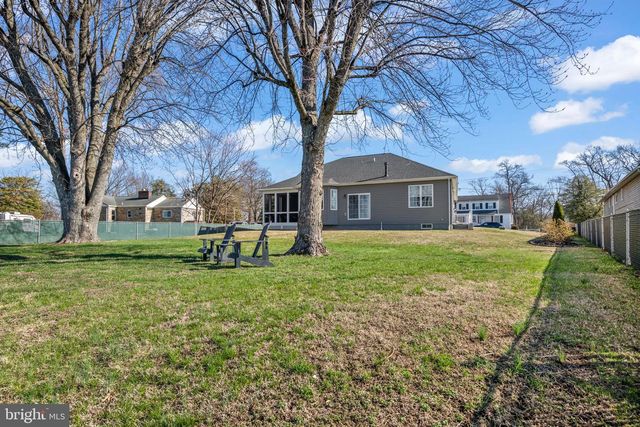 712 RIVERSIDE DR, Baltimore, MD 21221