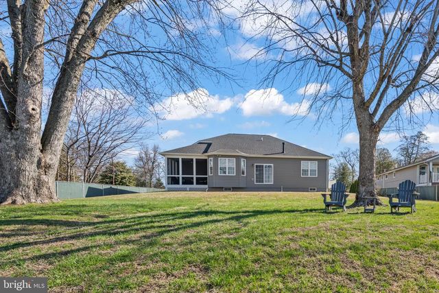 712 RIVERSIDE DR, Baltimore, MD 21221