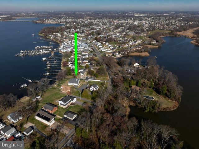 712 RIVERSIDE DR, Baltimore, MD 21221