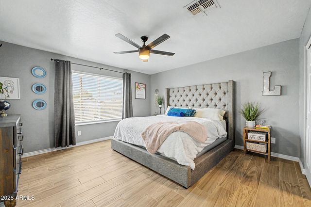 2902 E SALTSAGE Drive, Phoenix, AZ 85048