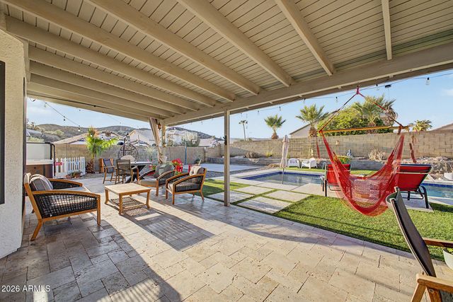 2902 E SALTSAGE Drive, Phoenix, AZ 85048