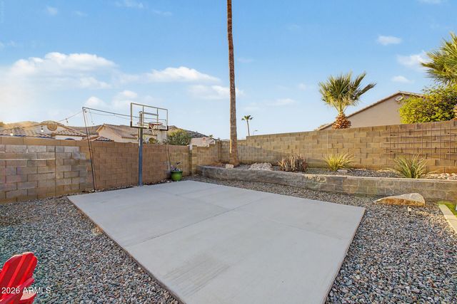 2902 E SALTSAGE Drive, Phoenix, AZ 85048