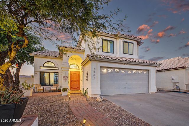 2902 E SALTSAGE Drive, Phoenix, AZ 85048