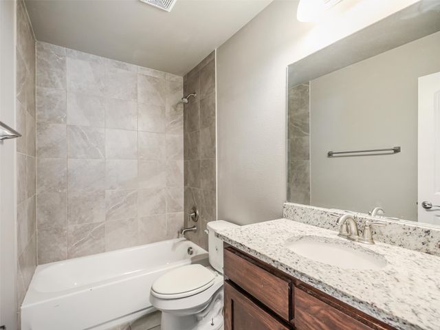 4916 Villas Drive 4916, Sanger, TX 76266