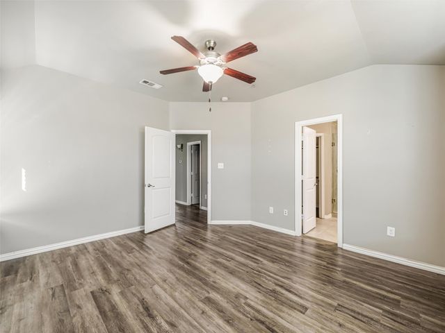 4916 Villas Drive 4916, Sanger, TX 76266