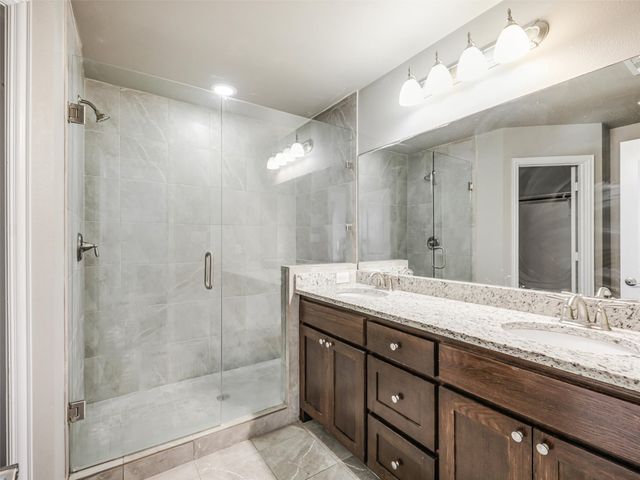 4916 Villas Drive 4916, Sanger, TX 76266