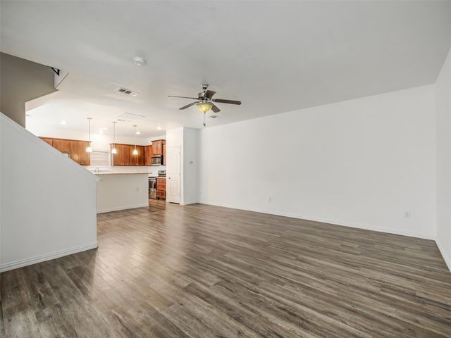 4916 Villas Drive 4916, Sanger, TX 76266