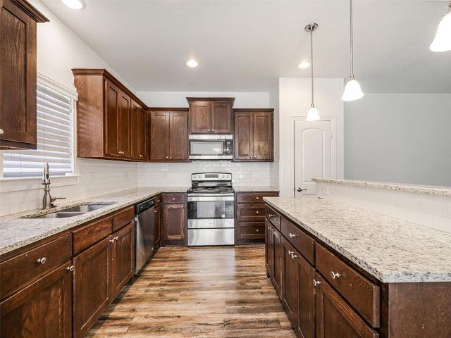 4916 Villas Drive 4916, Sanger, TX 76266