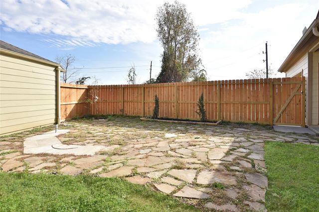 29703 Meridian Hill Drive, Spring, TX 77386