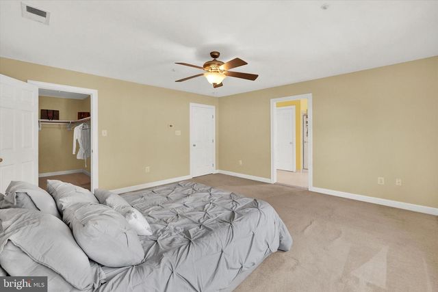 10427 OVERGATE PL, Potomac, MD 20854