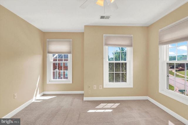 10427 OVERGATE PL, Potomac, MD 20854