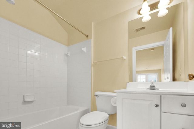 10427 OVERGATE PL, Potomac, MD 20854