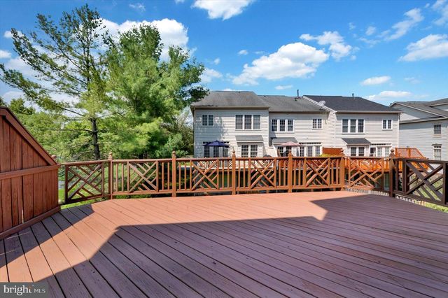 10427 OVERGATE PL, Potomac, MD 20854