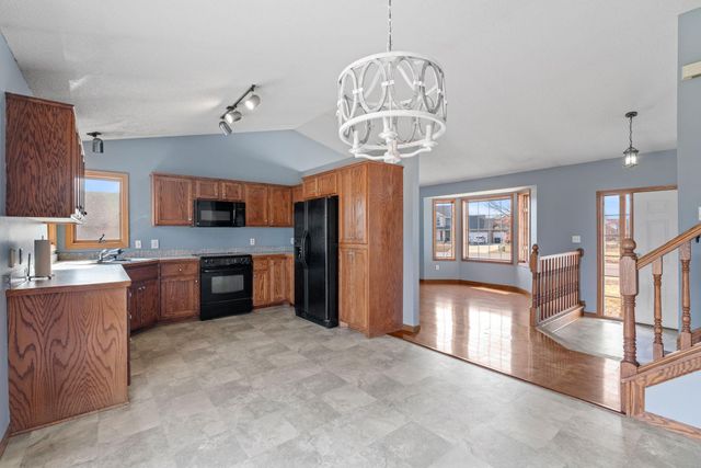 7851 Park Court NE, Otsego, MN 55330