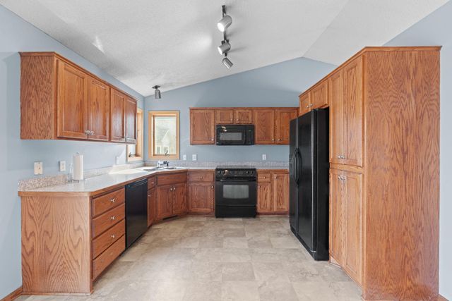 7851 Park Court NE, Otsego, MN 55330