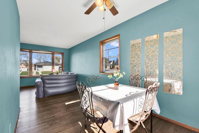 513 Blake AVENUE, South Milwaukee, WI 53172