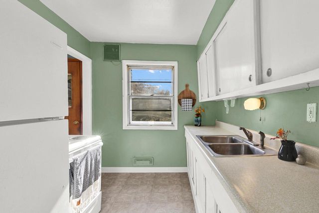 513 Blake AVENUE, South Milwaukee, WI 53172