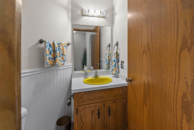 8019 W Oklahoma AVENUE #8017, Milwaukee, WI 53219