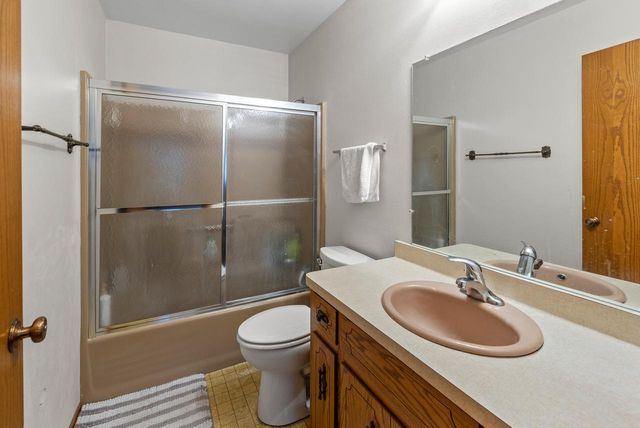 8019 W Oklahoma AVENUE #8017, Milwaukee, WI 53219