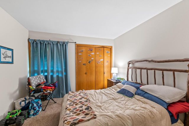 8019 W Oklahoma AVENUE #8017, Milwaukee, WI 53219