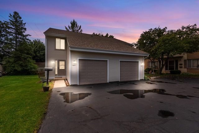 8019 W Oklahoma AVENUE #8017, Milwaukee, WI 53219