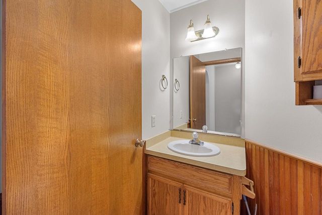 8019 W Oklahoma AVENUE #8017, Milwaukee, WI 53219
