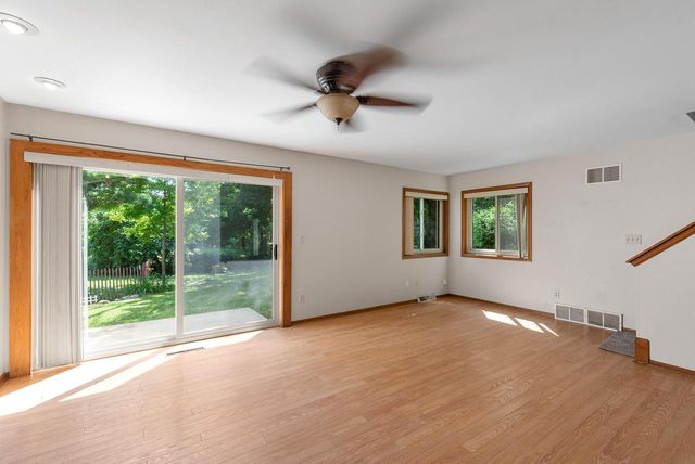 8019 W Oklahoma AVENUE #8017, Milwaukee, WI 53219