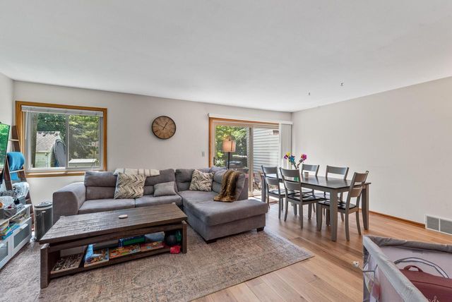 8019 W Oklahoma AVENUE #8017, Milwaukee, WI 53219