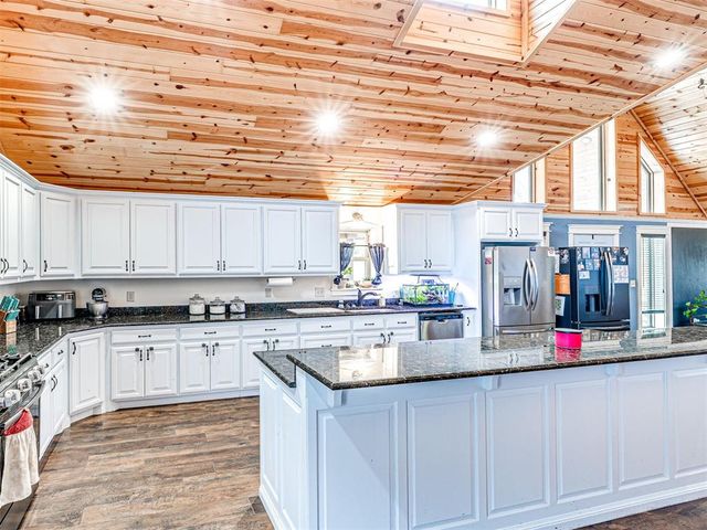 129 Tyler Lane, Shawnee, OK 74801