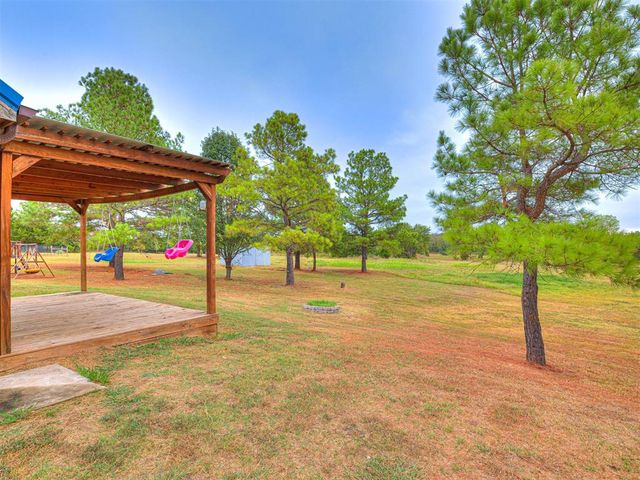 129 Tyler Lane, Shawnee, OK 74801
