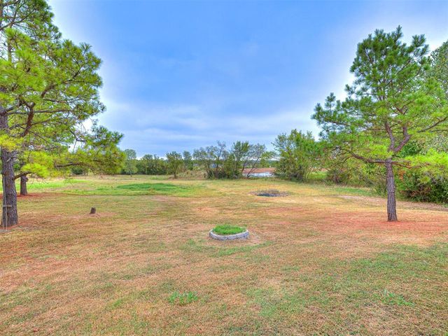 129 Tyler Lane, Shawnee, OK 74801