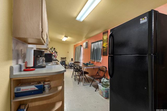 145 Wilmot St., San Antonio, TX 78237
