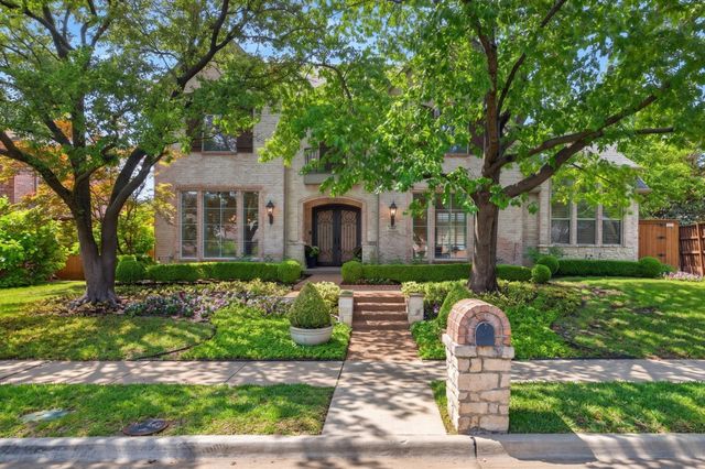 4028 Oakmeadow Drive, Plano, TX 75093
