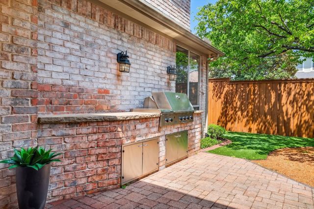 4028 Oakmeadow Drive, Plano, TX 75093