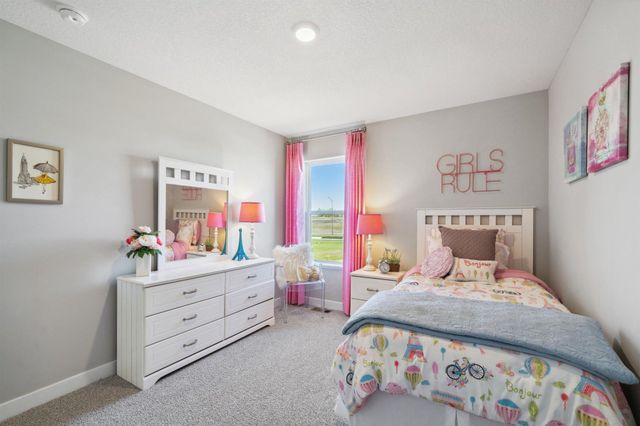 1657 Shasta Drive, Shakopee, MN 55379