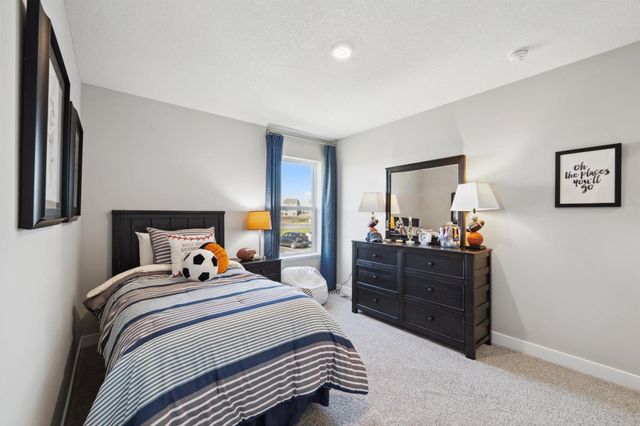 1657 Shasta Drive, Shakopee, MN 55379