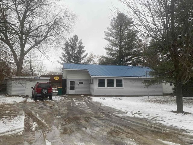 2965 Berthiaume Drive, Bay City, MI 48706