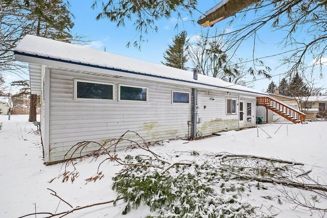 2965 Berthiaume Drive, Bay City, MI 48706