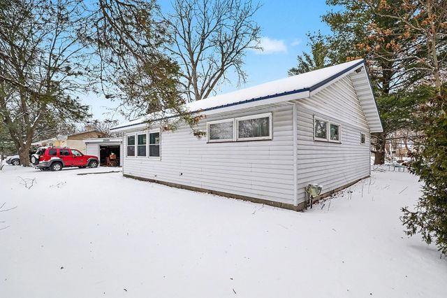 2965 Berthiaume Drive, Bay City, MI 48706