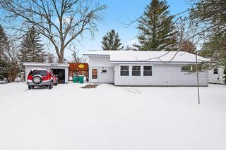 2965 Berthiaume Drive, Bay City, MI 48706