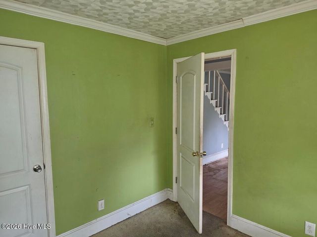 1011 E 6th Street, Washington, NC 27889