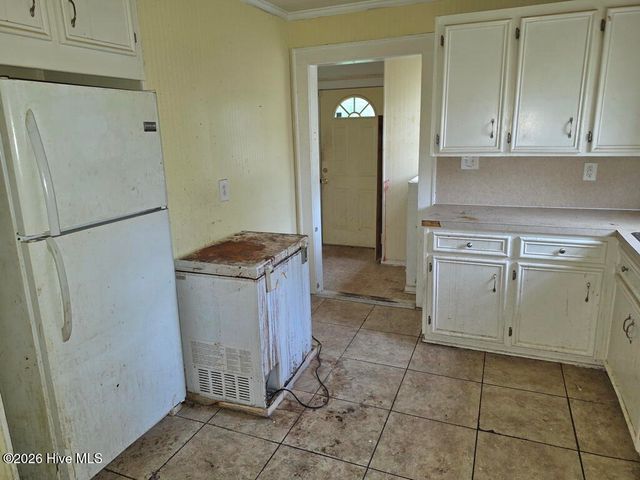 1011 E 6th Street, Washington, NC 27889