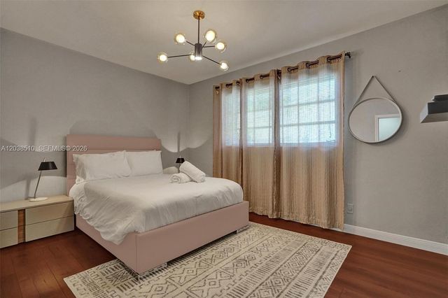 4519 Monroe Street, Hollywood, FL 33021