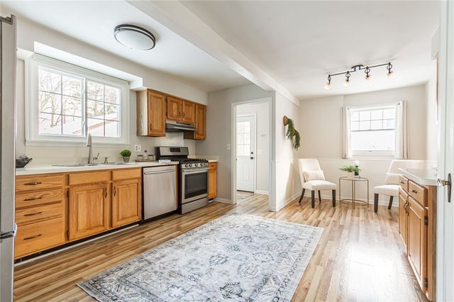 60 Rye Road, Greece, NY 14626