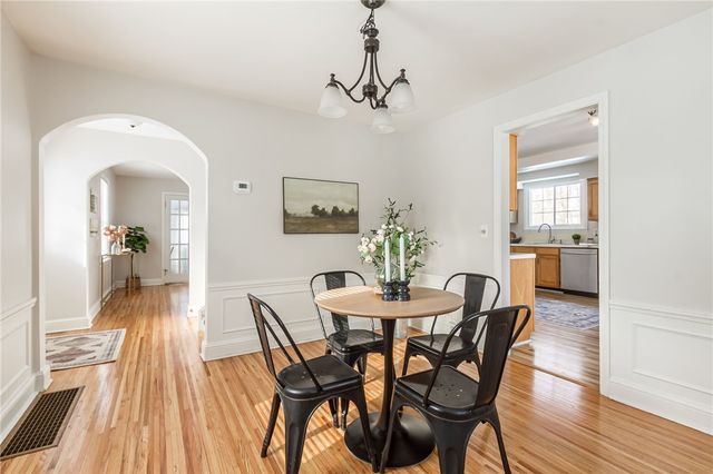 60 Rye Road, Greece, NY 14626