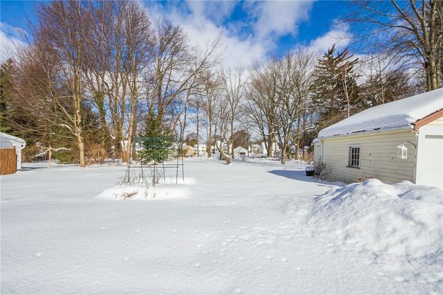 60 Rye Road, Greece, NY 14626