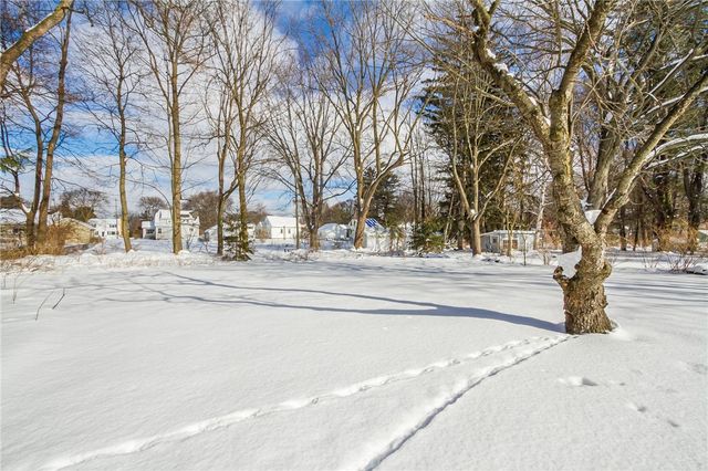 60 Rye Road, Greece, NY 14626