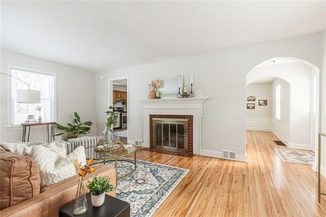 60 Rye Road, Greece, NY 14626