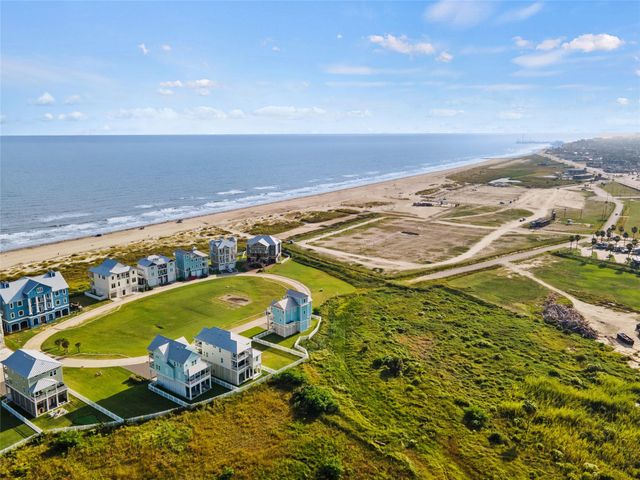 36 Grand Beach Boulevard, Galveston, TX 77550