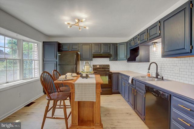 1553 BRECHBILL ROAD, Chambersburg, PA 17202